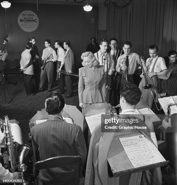 Ina Ray Ina Ray Hutton Photos and Premium High Res Pictures - Getty Images