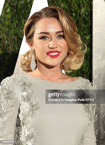 Actress/singer Miley Cyrus attends the 2012 Vanity Fair Oscar Party Hosted By Graydon Carter at Sunset Tower on February 26, 2012 in West Hollywood,...