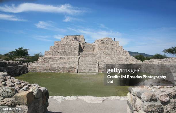 canada de la virgen pyramid - mexico - monumento nacional de ruinas aztecas fotografías e imágenes de stock