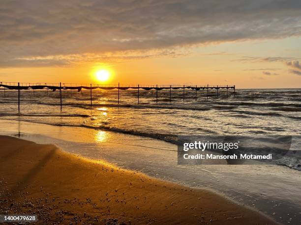 sunset - iran landschaft stock-fotos und bilder