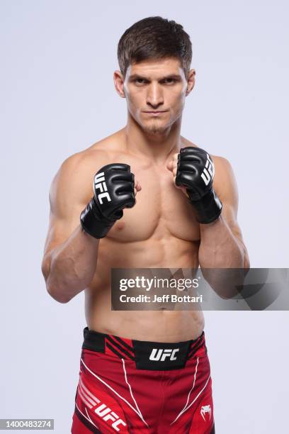 Movsar Evloev poses for a portrait during a UFC photo session on June 1, 2022 in Las Vegas, Nevada.