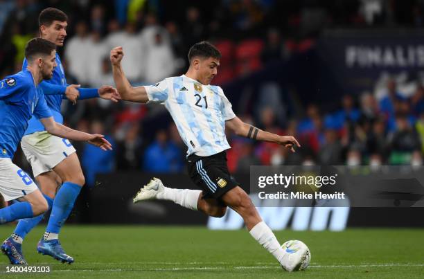 Paulo Dybala of Argentina scores their team's third goal during the 2022 Finalissima match between Italy and Argentina at Wembley Stadium on June 01,...