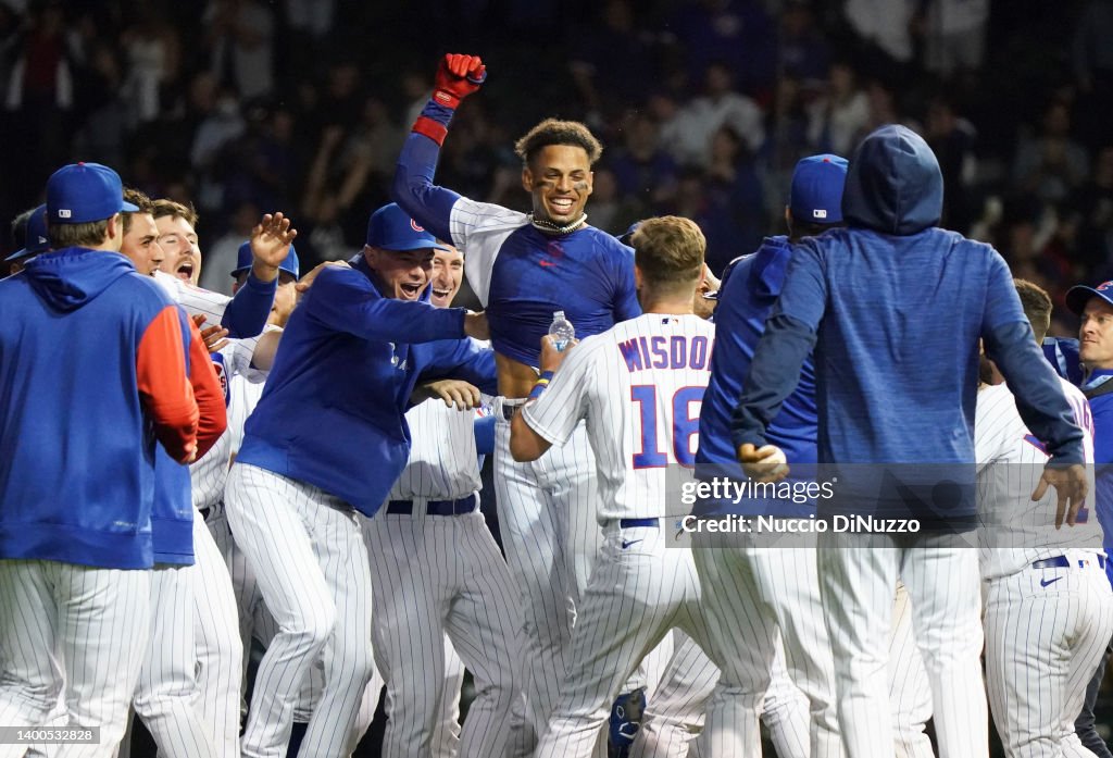 Milwaukee Brewers v Chicago Cubs