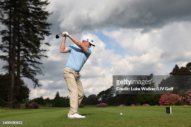 Andrew Dodt of Austalia tees off on the 1st hole during Day One of the International Series England at Slaley Hall on June 02, 2022 in Hexham,...