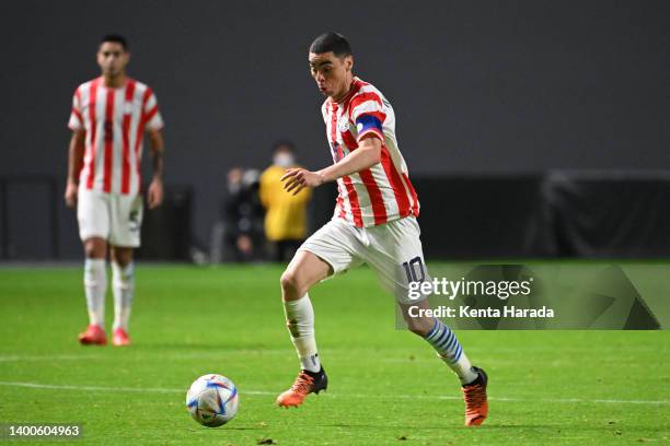 Miguel Almiron of Paraguay in action during the international friendly match between Japan and Paraguay at Sapporo Dome on June 2, 2022 in Sapporo,...