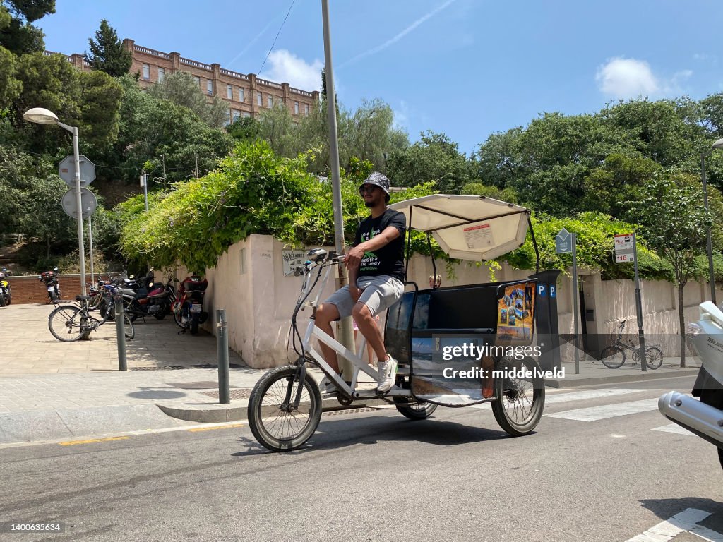 Taxi bicicletta a Barcellona