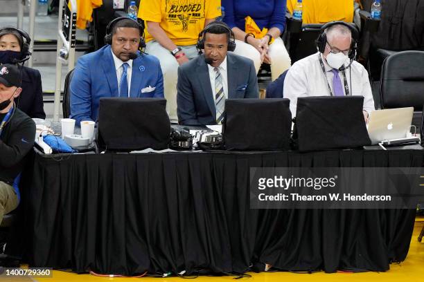 Analysts Mark Jackson and Mark Jones call Game One of the 2022 NBA Finals between the Golden State Warriors and the Boston Celtics at Chase Center on...