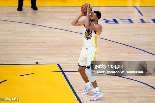 Steph Curry Free Throw Photos and Premium High Res Pictures Getty Images Steph Curry Free Throw Photos and Premium High Res Pictures Getty Images