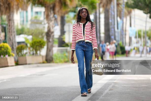 766 Red And White Striped Vest Stock Photos, High-Res Pictures, and Images  - Getty Images
