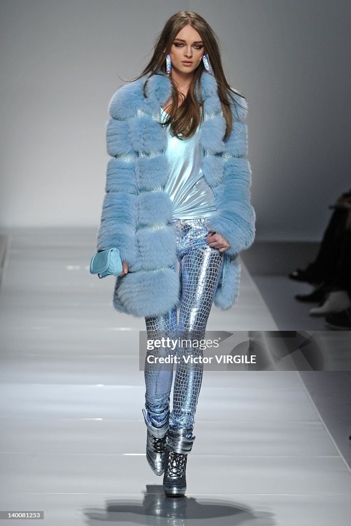 Blumarine: Runway - Milan Fashion Week Womenswear Autumn/Winter 2012/2013