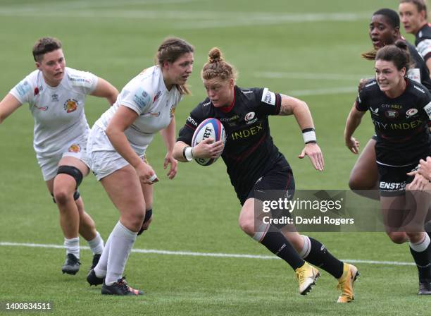Alev Kelter of Saracens runs with ball during the Allianz Premier 15s Final match between Saracens Women and Exeter Chiefs Women - Allianz Premier...