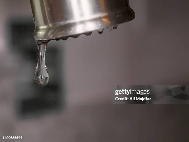 clean water shortage - scarce stock pictures, royalty-free photos & images