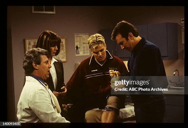 Knee Deep" - Airdate: February 2, 1999. ROBERT NECHES;PATRICIA RICHARDSON;ZACHERY TY BRYAN;TIM ALLEN