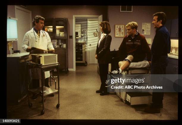 Knee Deep" - Airdate: February 2, 1999. ROBERT NECHES;PATRICIA RICHARDSON;ZACHERY TY BRYAN;TIM ALLEN