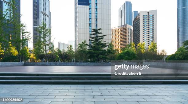 road in the park - urban city life stock pictures, royalty-free photos & images