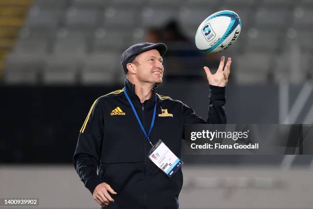 Highlanders head coach Tony Brown at warm up during the quarter final Super Rugby Pacific match between the Blues and the Highlanders at Eden Park on...