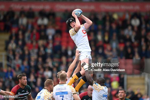 James Gaskell of Wasps wins the ball in a lineout during the Gallagher Premiership Rugby match between Leicester Tigers and Wasps at Mattioli Woods...