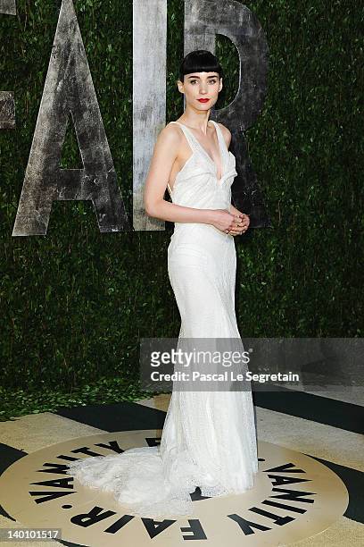 Actress Rooney Mara arrives at the 2012 Vanity Fair Oscar Party hosted by Graydon Carter at Sunset Tower on February 26, 2012 in West Hollywood,...