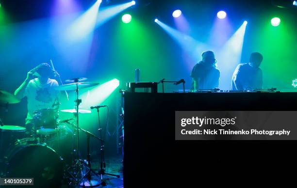 Mannered 2,003 Ill Mannered Stock Photos, High-Res Pictures, and Images - Getty ...