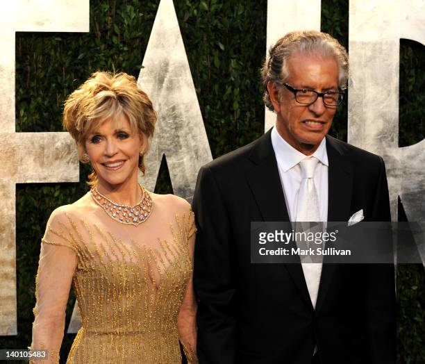 Actress Jane Fonda and music producer Richard Perry arrive at the 2012 Vanity Fair Oscar Party hosted by Graydon Carter at Sunset Tower on February...