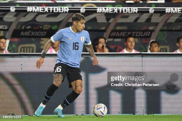 Mathías Olivera of Team Uruguay controls the ball during an international friendly match at State Farm Stadium on June 02, 2022 in Glendale, Arizona....