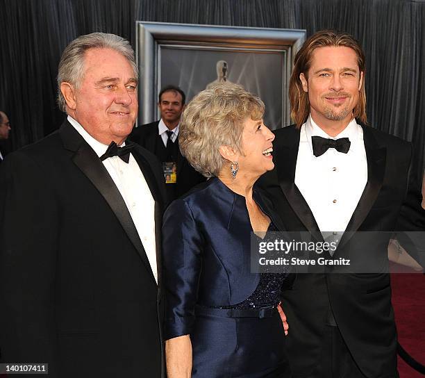 Bill Pitt, Jane Pitt and Brad Pitt arrives at the 84th Annual Academy Awards at Grauman's Chinese Theatre on February 26, 2012 in Hollywood,...