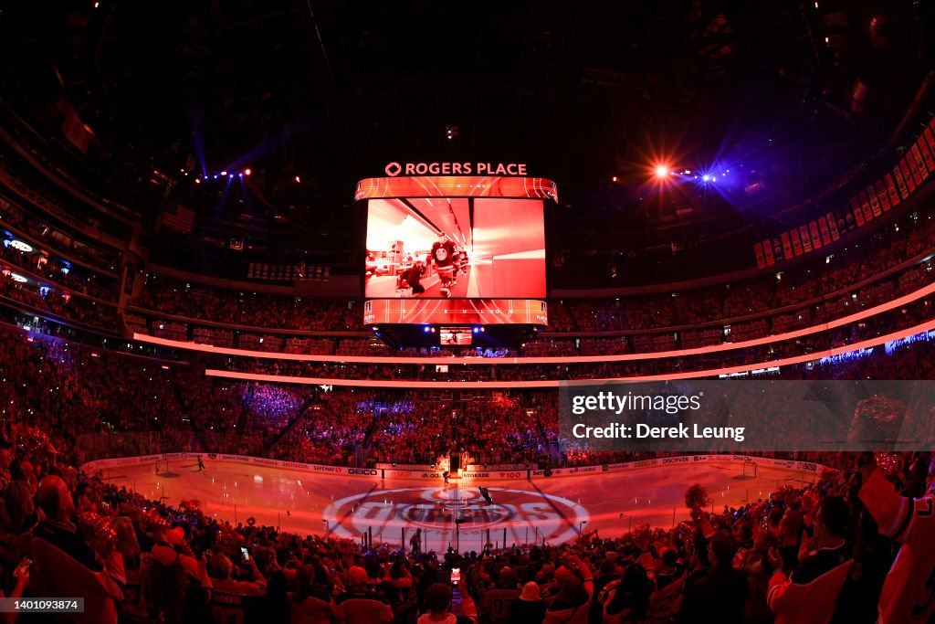 Colorado Avalanche v Edmonton Oilers - Game Three