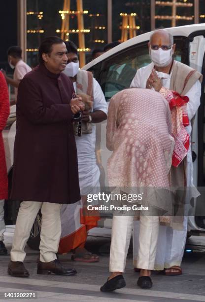 Ramesh Bhai Ojha Photos and Premium High Res Pictures Getty Images Ramesh Bhai Ojha Photos and Premium High Res Pictures Getty Images