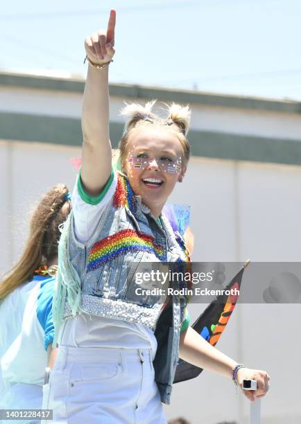 JoJo Siwa attends The City Of West Hollywood's Pride Parade on June 05, 2022 in West Hollywood, California.