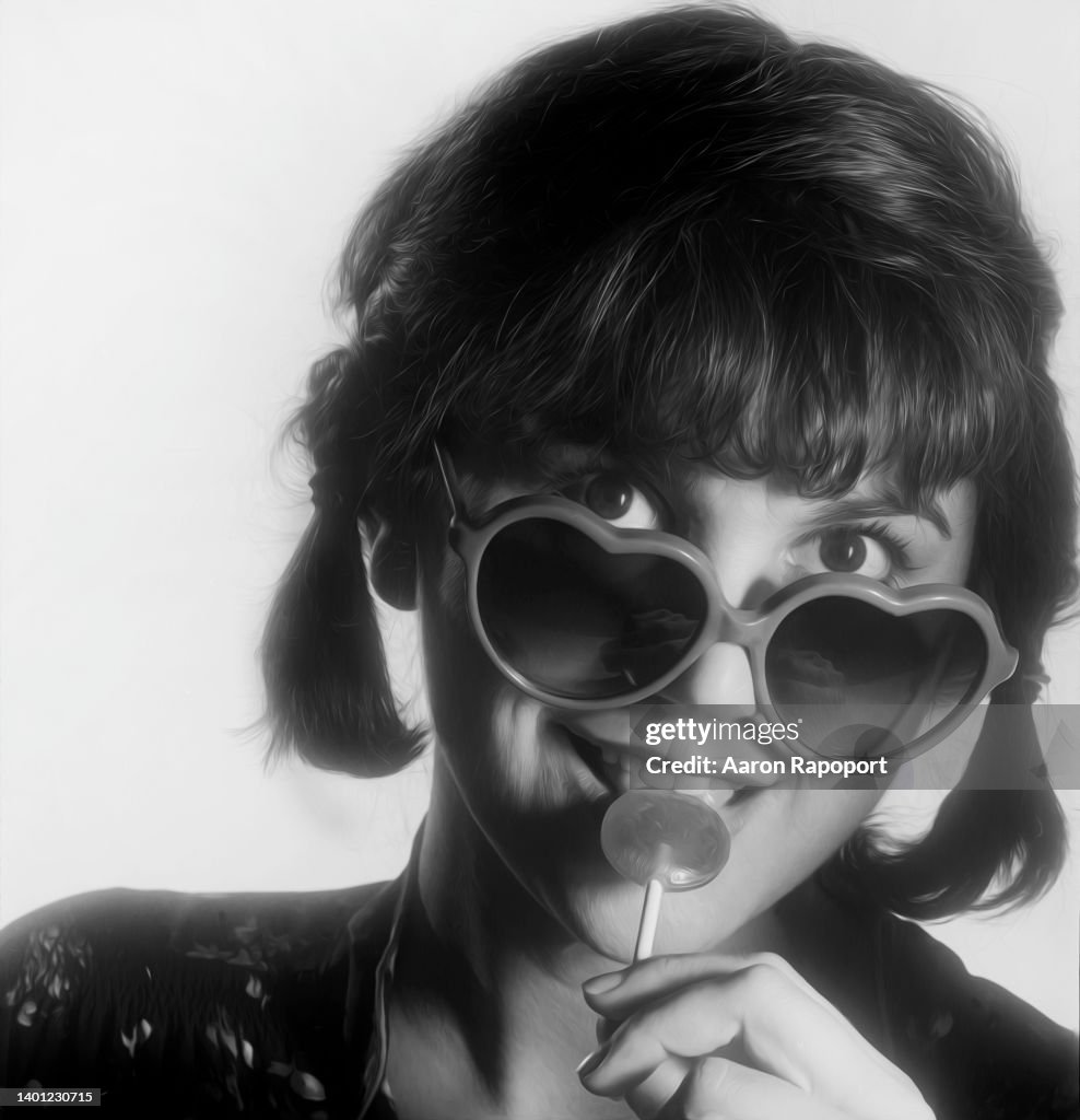 Linda R Music legend Linda Ronstadt poses for a portrait in Los Angeles ...