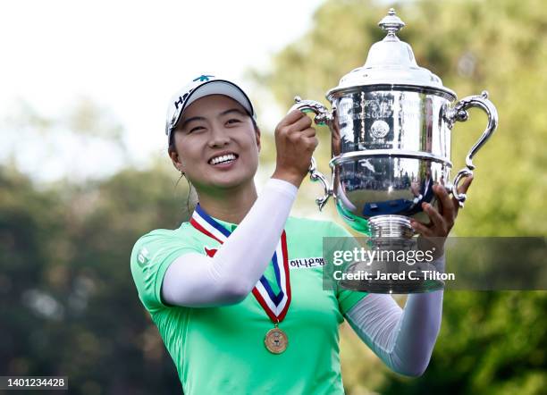 Minjee Lee of Australia poses with the trophy after winning the 77th U.S. Women's Open at Pine Needles Lodge and Golf Club on June 05, 2022 in...