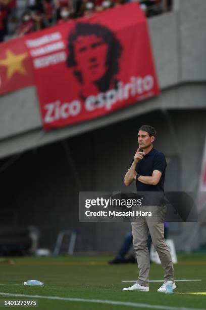 Rene Weiler,coach of Kashima Antlers looks on during the J.LEAGUE Meiji Yasuda J1 16th Sec. Match between F.C.Tokyo and Kashima Antlers at Ajinomoto...