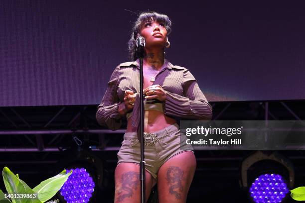 Summer Walker performs during the 2022 Roots Picnic at The Mann at Fairmount Park on June 05, 2022 in Philadelphia, Pennsylvania.