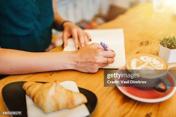 write my thoughts - latte art stock pictures, royalty-free photos & images