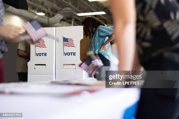 people voting - voting machine stock pictures, royalty-free photos & images