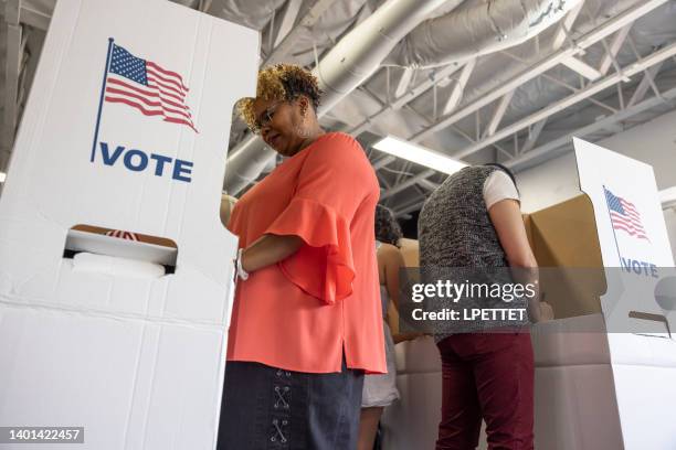 people voting - voting machine stock pictures, royalty-free photos & images