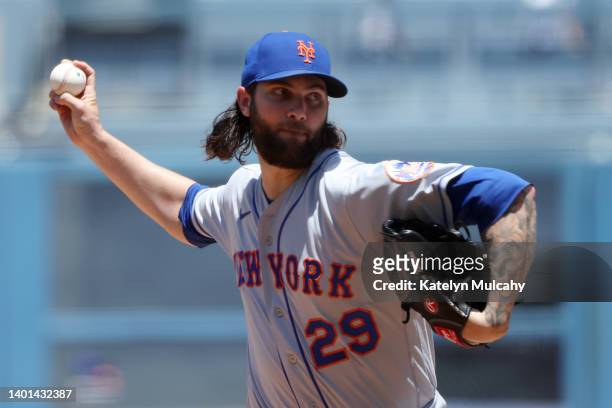 Trevor Williams of the New York Mets delivers a pitch during the first inning against the Los Angeles Dodgers at Dodger Stadium on June 05, 2022 in...