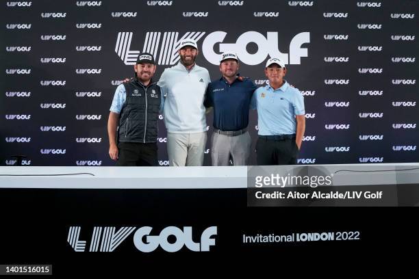 Louis Oosthuizen of South Africa, Dustin Johnson of The United States, Graeme McDowell of Northern Ireland and Ratchanon Chantananuwat of Thailand...