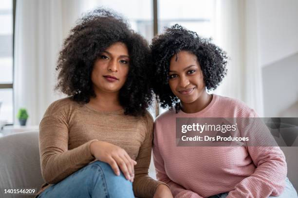 portrait of a trans woman and a black woman - black transgender 個照片及圖片檔