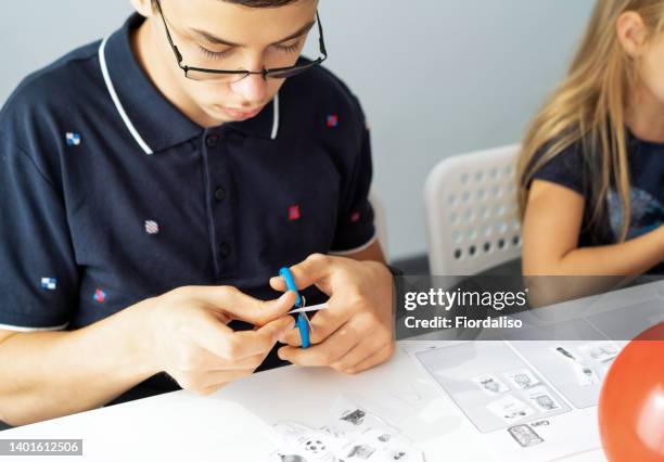Scissors Spectacles Scissors Glasses Photos and Premium High Res Pictures - Getty Images