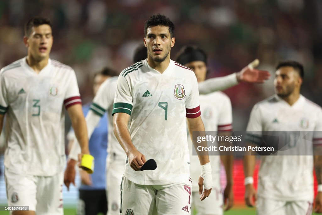 Uruguay v Mexico