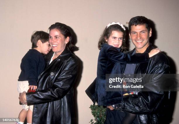 Thomas Calabro, Elizabeth Pryor and kids at the FOX Television Winter TCA Press Tour, Perino's Restaurant, Los Angeles.