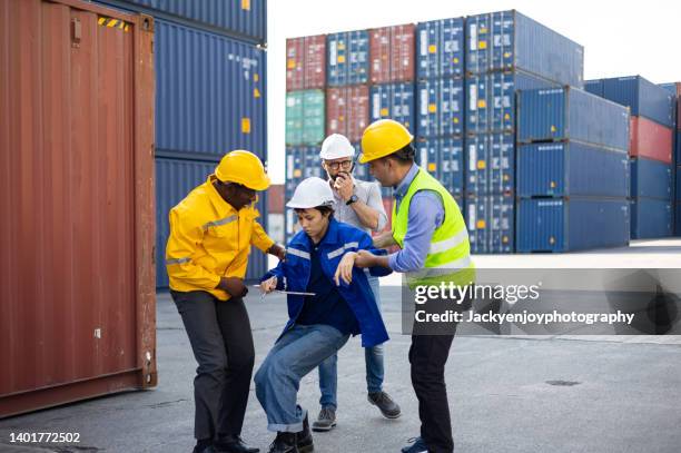 a worker injured falling - injured worker stock pictures, royalty-free photos & images