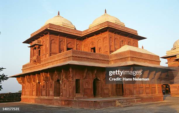 india, uttar pradesh, fatehpur sikri, view of building - fatehpur sikri stock-fotos und bilder