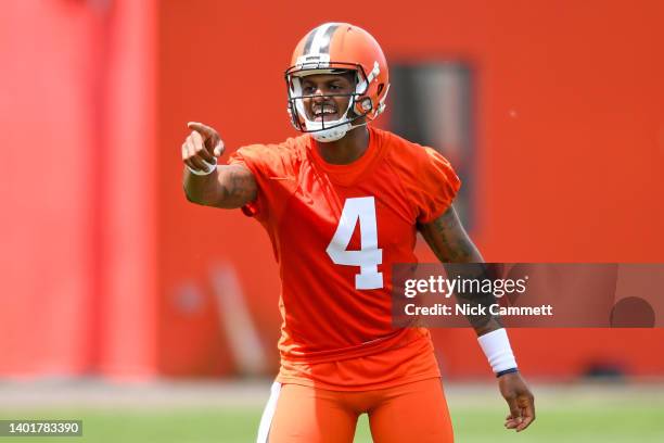 Deshaun Watson of the Cleveland Browns runs a drill during the Cleveland Browns offseason workout at CrossCountry Mortgage Campus on June 8, 2022 in...