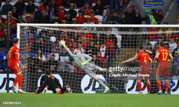 Wout Weghorst of Netherlands scores their sides second goal past Adam Davies of Wales during the UEFA Nations League League A Group 4 match between...