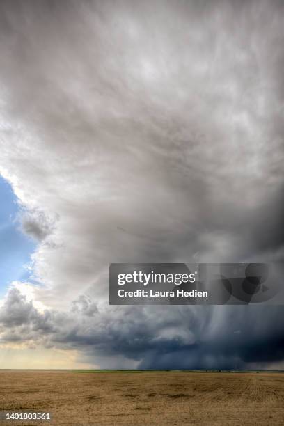 supercells on the great plains - great plains stock pictures, royalty-free photos & images