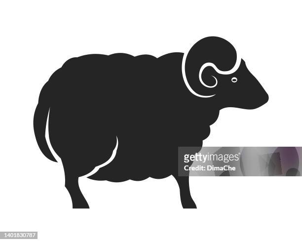 ilustraciones, imágenes clip art, dibujos animados e iconos de stock de silueta de cabra, carnero u oveja - icono vectorial recortado - year of the sheep