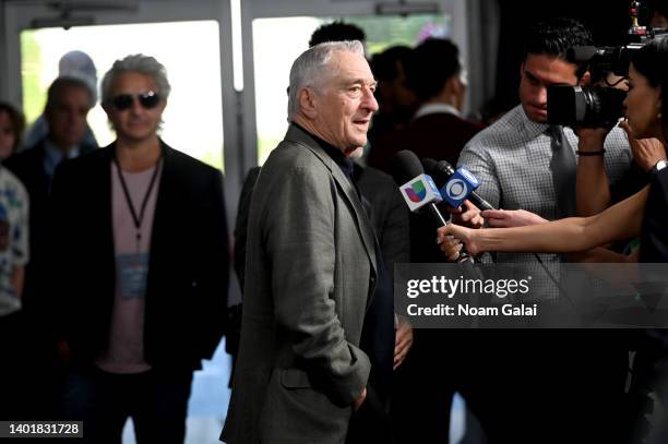 Robert De Niro Night Photos and Premium High Res Pictures - Getty Images