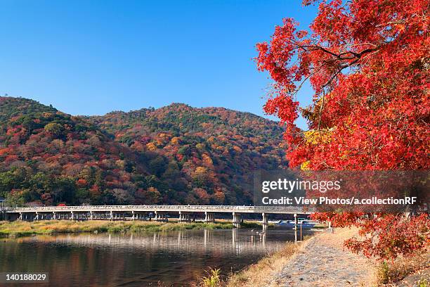 arashiyama and togetsukyo in bridge - 渡月橋 ストック�フォトと画像
